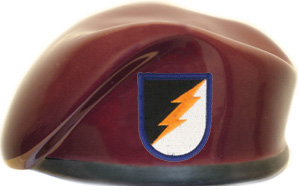 20th Aviation Battalion Ceramic Beret with Flash 